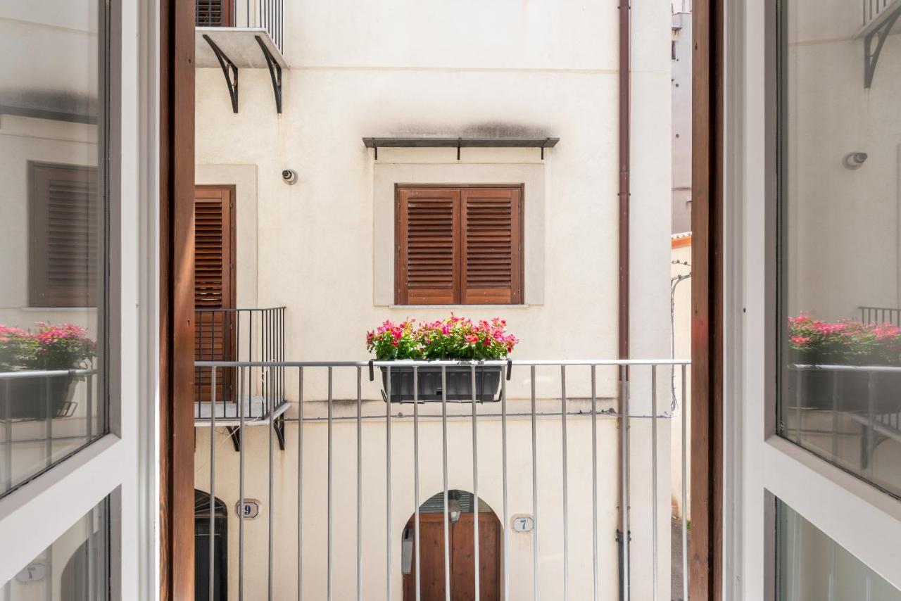 Le Porte Del Kassaro パレルモ エクステリア 写真