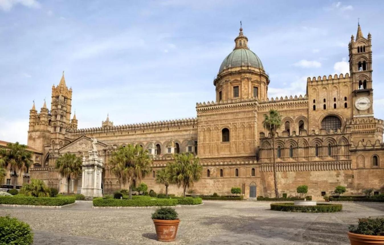 Le Porte Del Kassaro パレルモ エクステリア 写真