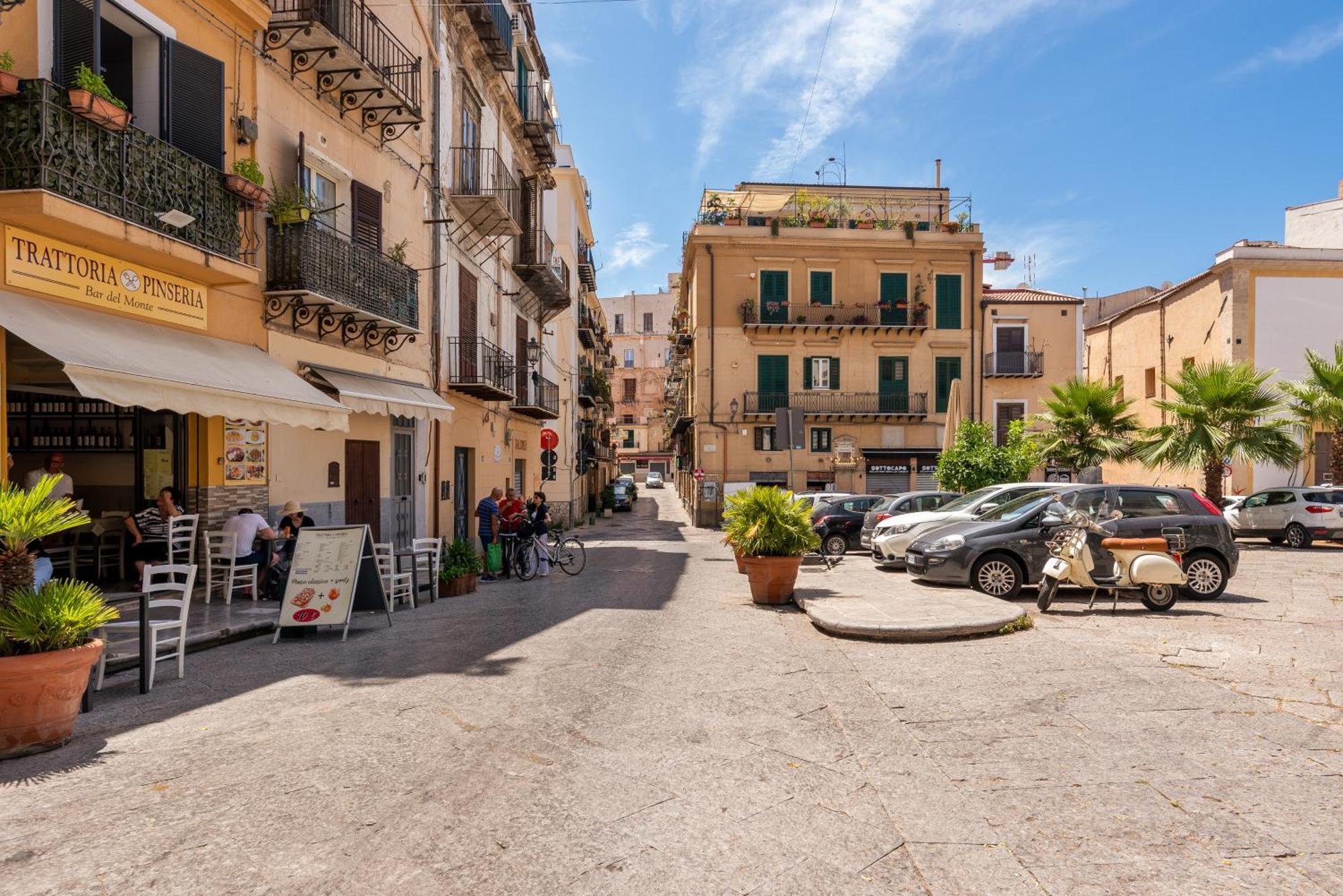 Le Porte Del Kassaro パレルモ エクステリア 写真