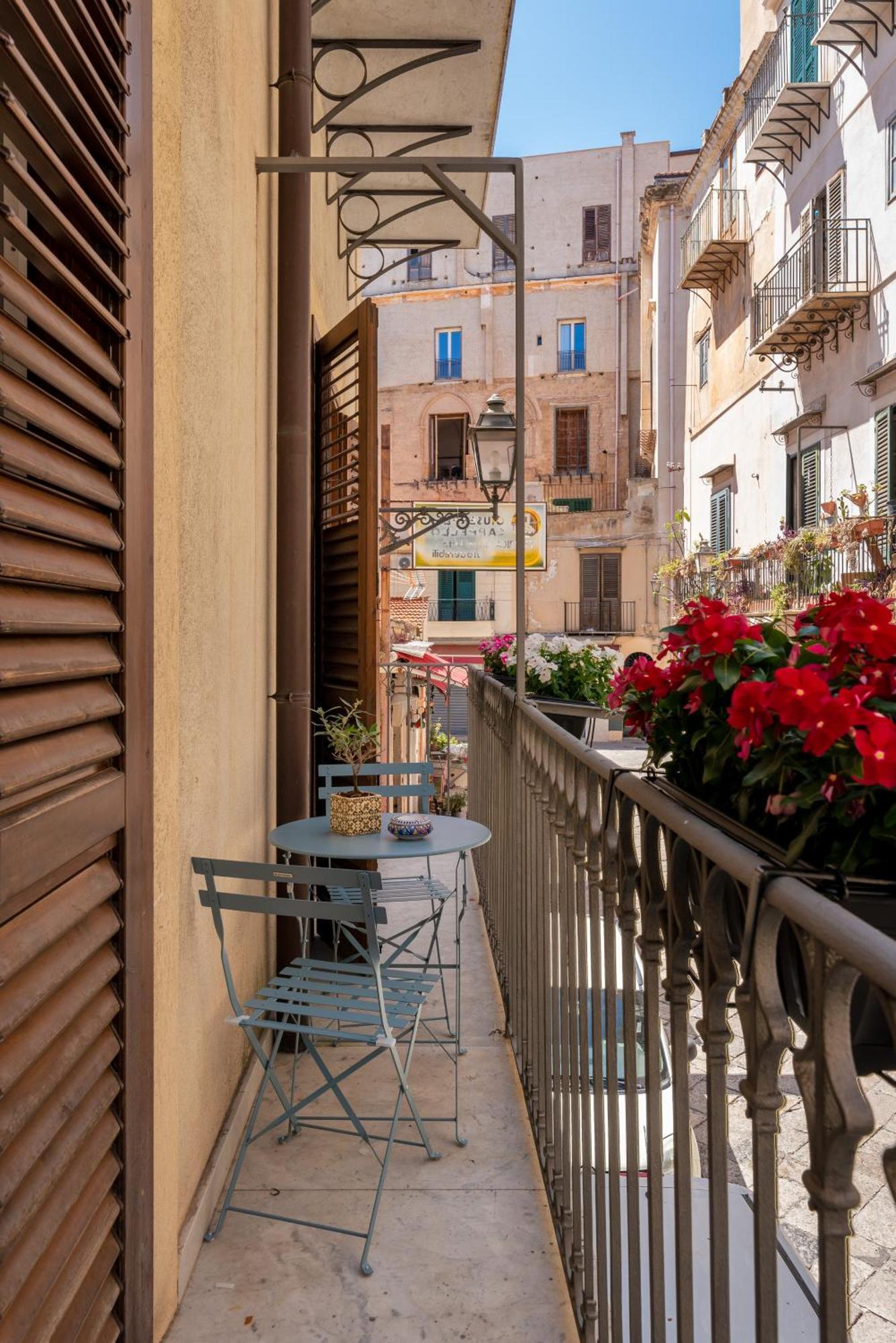 Le Porte Del Kassaro パレルモ エクステリア 写真